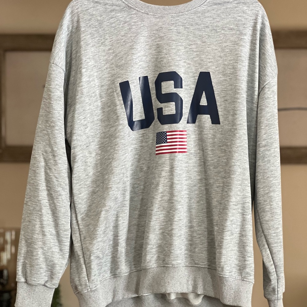 SHEIN Gray USA Sweatshirt
